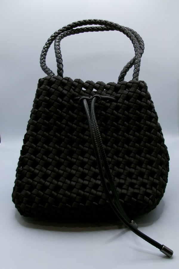 lanai satin bucket bag- black