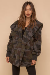 oh so soft hooded sherpa jacket - camo