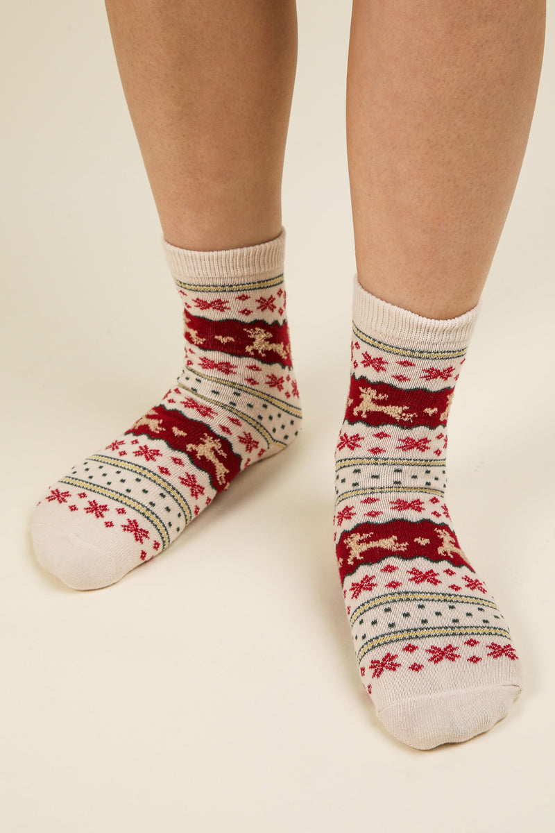 holiday scene patterned socks - oatmeal