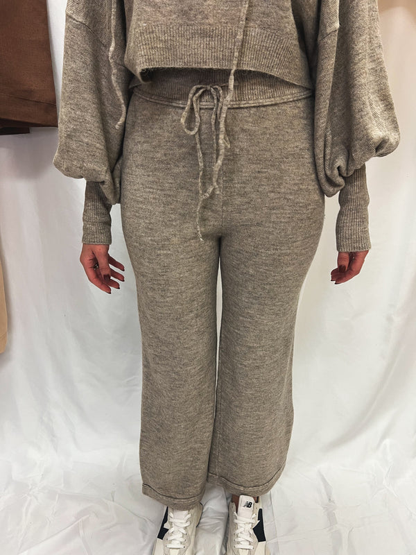 day in lounge pants