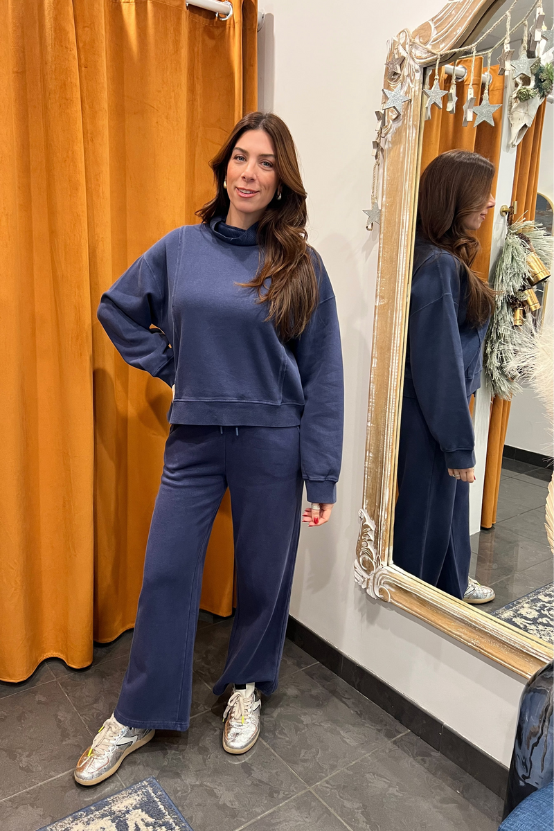 deep denim ribbed turtleneck sweatshirt