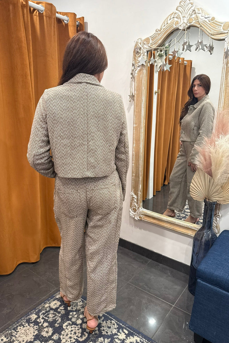 so chic herringbone cropped jacket