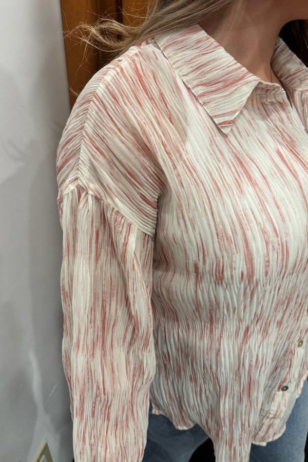 all peachy pleated collared shirt
