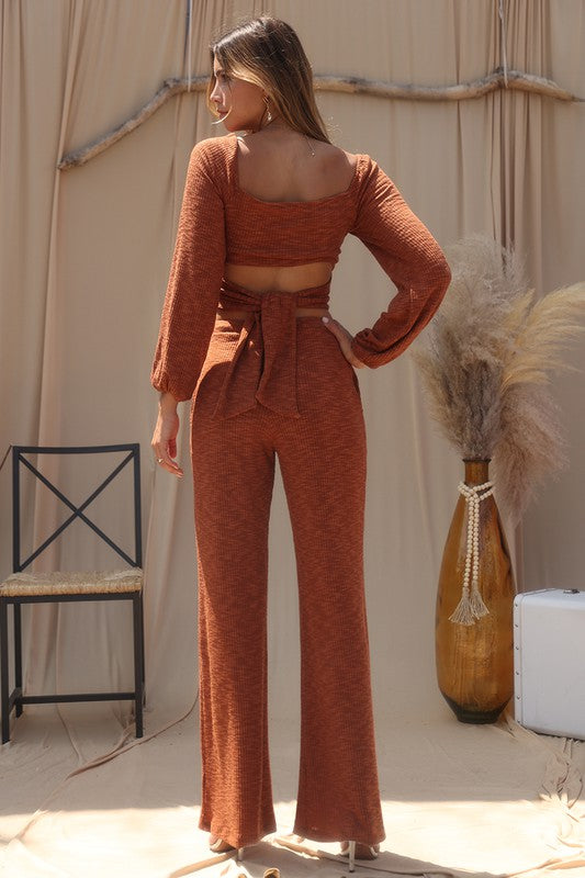 fall feels twist top