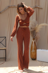fall feels twist top