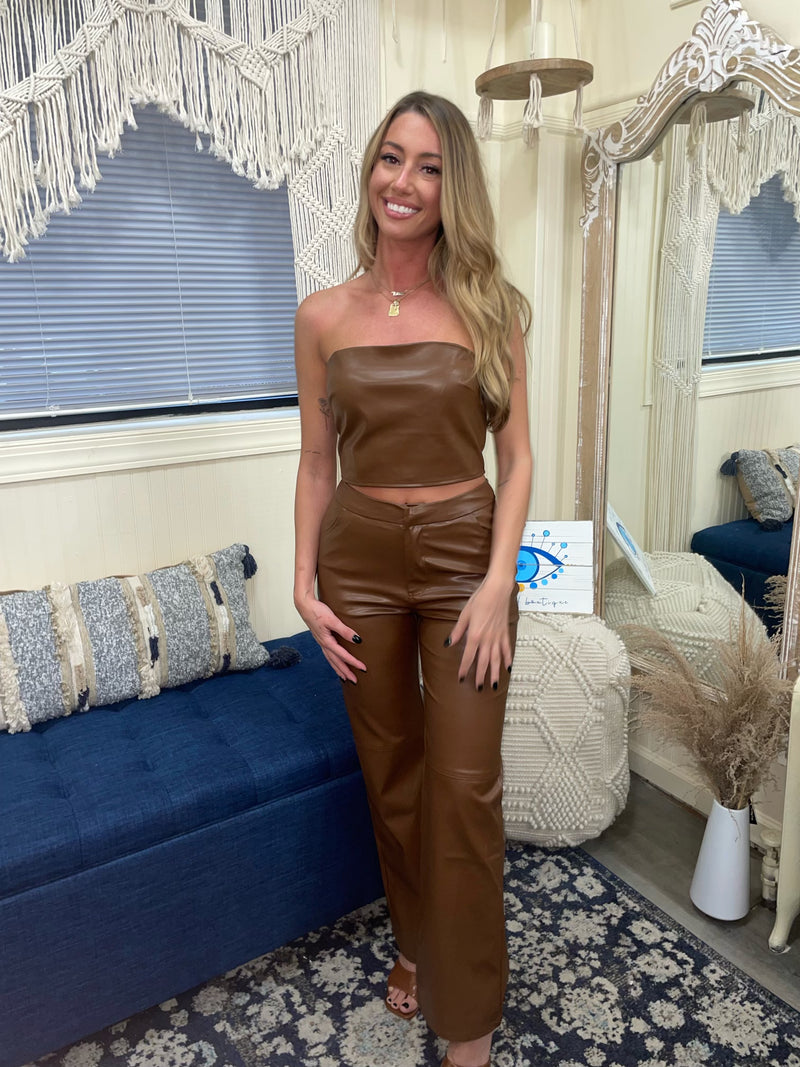 the hot cocoa faux leather pants