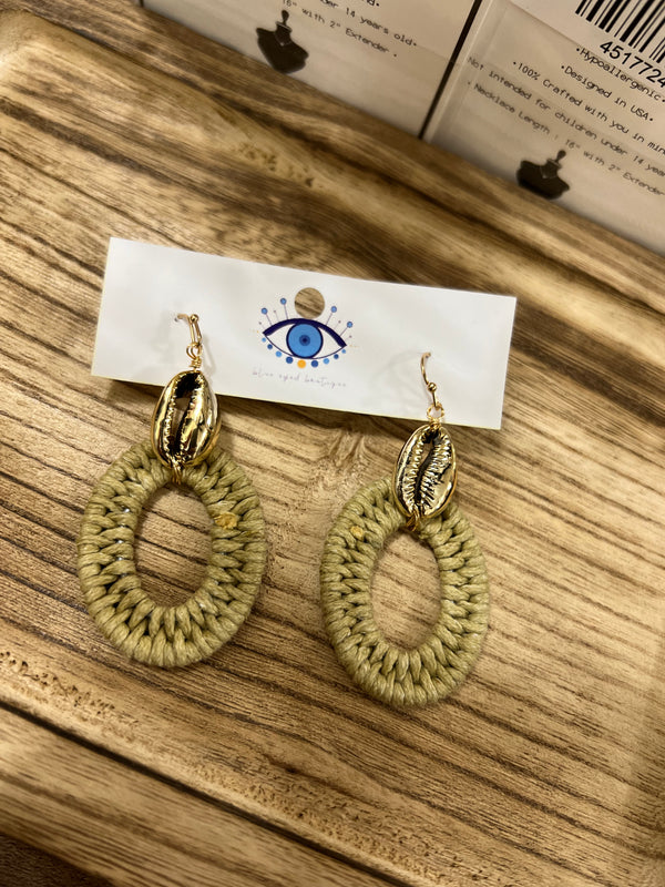 seashell woven earrings