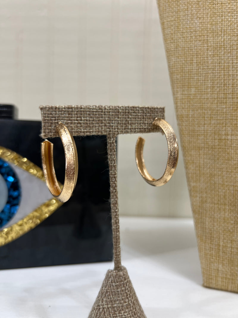 pyramid gold hoops